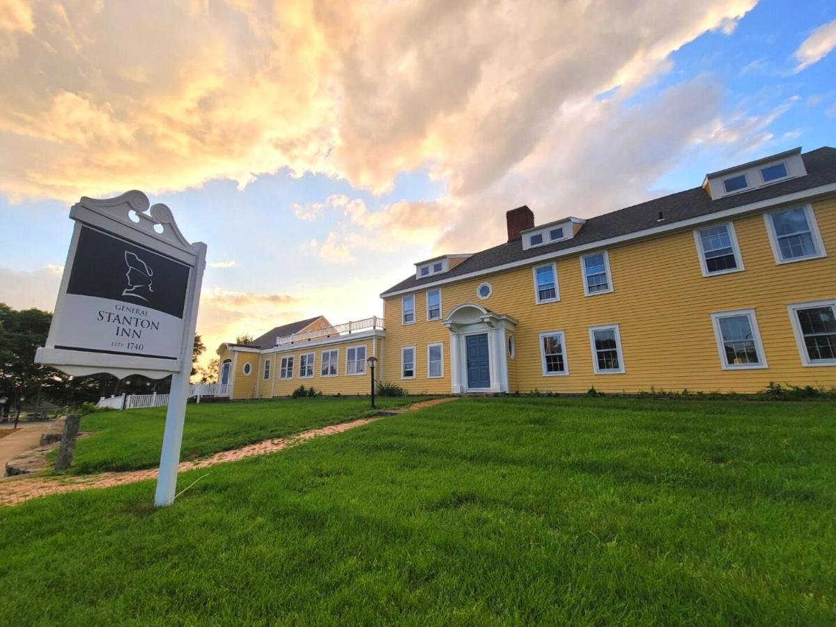 The General Stanton Inn 查尔斯敦 外观 照片